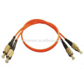 LC SC FC MU MTP MPO MTRJ om3 om4 fibre optique cordon de raccordement, fibre optique pigtail câbles coutume usine OEM